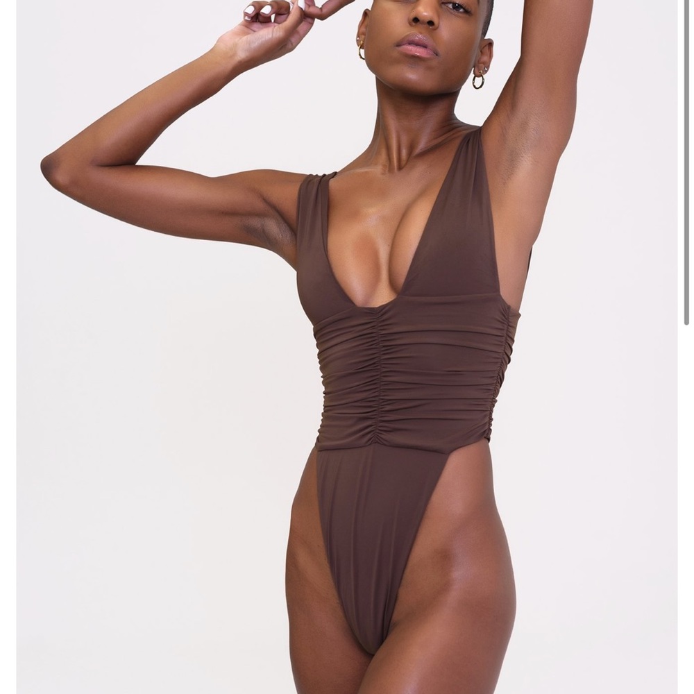 Riot swim echo one piece chocolate